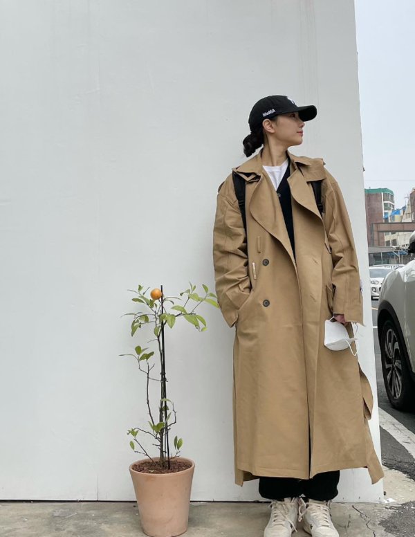 장희령 SNS /&nbsp;볼캡과 매치, 멋스러움이 더해지는 코디.