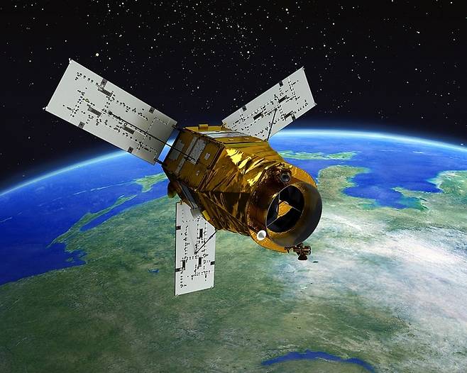 아라랑 3호 위성이 지구 궤도를 비행하는 상상도. 한국항공우주연구원 제공