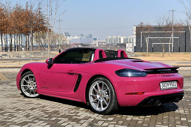 포르쉐 718 박스터 GTS 4.0. 김학수 기자