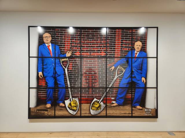 타데우스 로팍 갤러리에서 5월18일까지 열리는 길버트와 조지 개인전 전경. /조상인기자