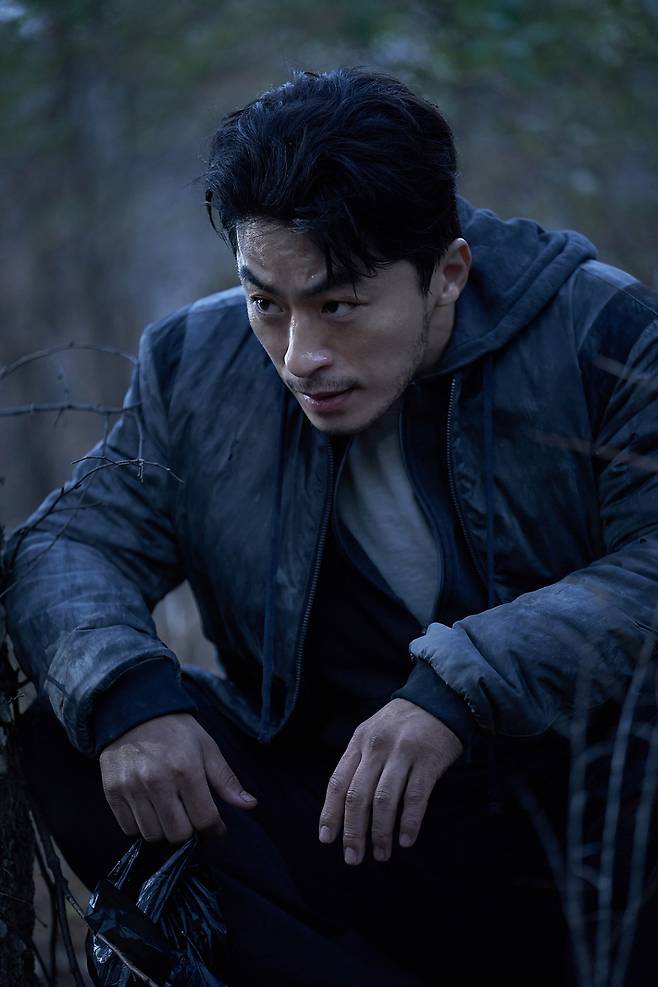A scene from "Parasyte: The Grey," starring Koo Kyo-hwan (Netflix)