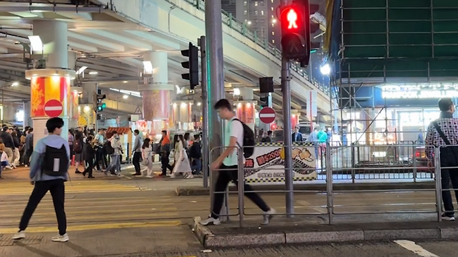 홍콩 횡단보도.  /사진= 강예신 기자