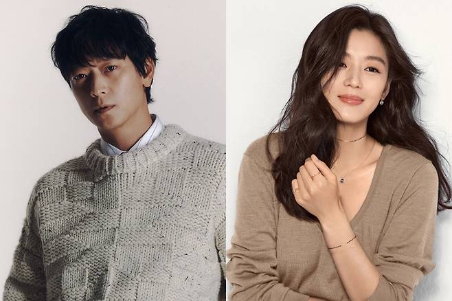 ▲ 강동원(왼쪽), 전지현. 제공| CJ ENM, 문화창고
