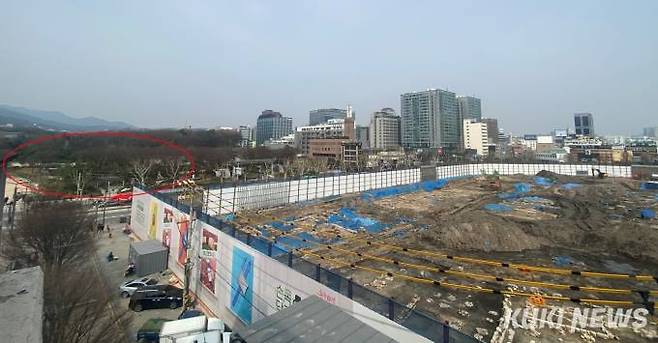 세운4구역 재정비 공사현장. 붉은 원 안이 종묘 일대다. 사진=송금종 기자&nbsp;