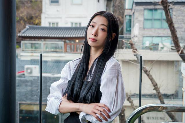 '피라미드 게임'으로 주목받은 류다인은 28일 "전작인 '일타 스캔들' 단지인 줄 몰랐다는 반응이 제일 고마웠다"고 말했다. 티빙 제공