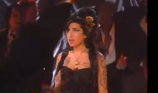 ▲ 그래미상을 받은 에이미 와인하우스