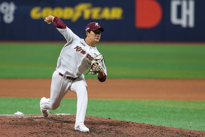 키움 신인 전준표의 등장곡은 15년 전 화제의 드라마 ‘꽃보다 남자’ OST다. 사진 | 키움히어로즈