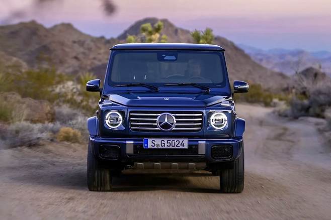 더 뉴 메르세데스-벤츠 G-클래스 정면