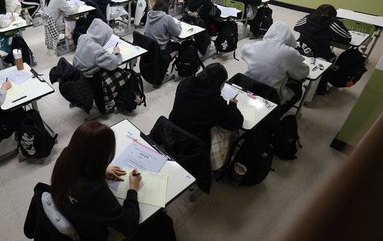 지난달 28일 대구의 한 고등학교 교실. 연합뉴스