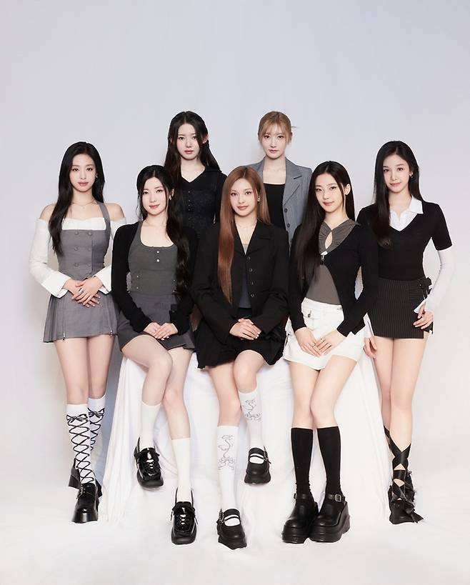 베이비몬스터는 4월 1일 0시 미니 1집 '베이비몬스터'를 발매했다. YG엔터테인먼트 제공