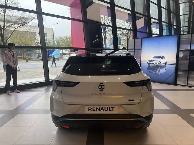 '세닉 E-TECH 후면' 사진=이상진