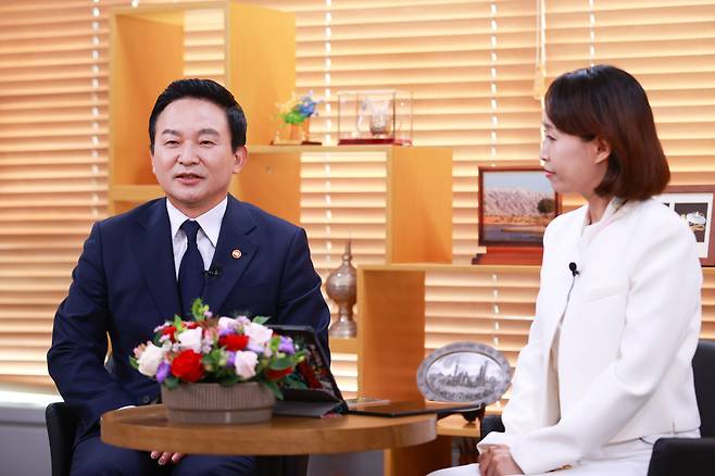원희룡 국토교통부 장관이 16일 오후 정부세종청사에서 온라인 취임식을 갖고 발언하고 있다. / 국토교통부 제공