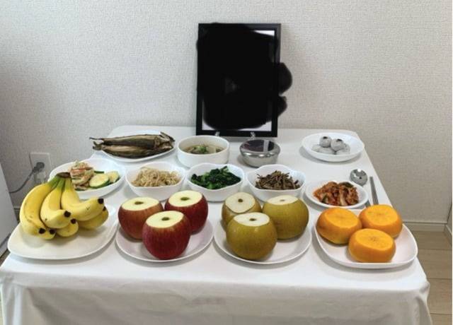 일본인 아내가 한국인 남편에게 몰래 차려줬다는 '한국식 제사상'의 모습. /사진=온라인 커뮤니티 캡처