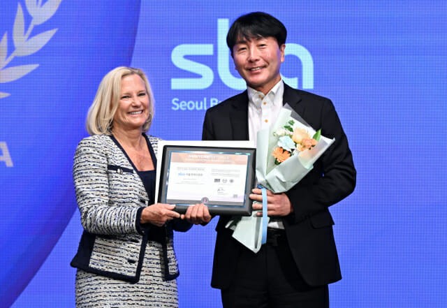 김현우 SBA 대표(오른쪽)