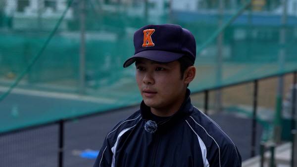 코난 고교 야구부의 히가 료타 매니저. 김태훈PD