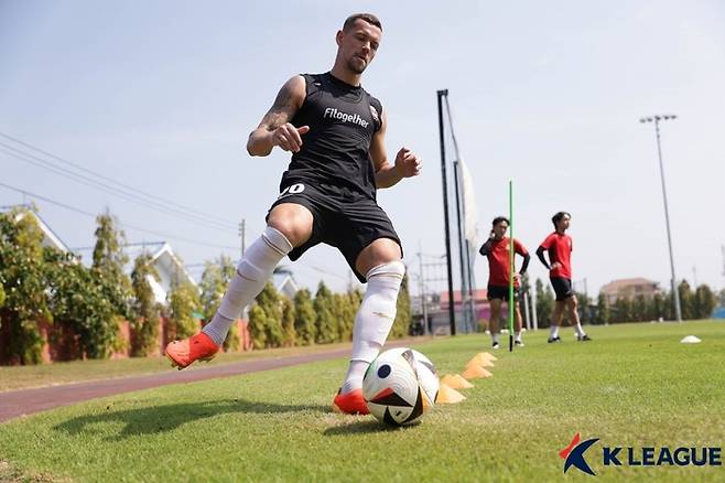 FC 서울 스트라이커 일류첸코. 사진=한국프로축구연맹 제공