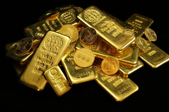 ▲3일(현지시간) 뉴욕상업거래소(NYMEX)에서 6월 인도분 금 선물 종가는 전일 대비 33.2달러(1.5%) 올라 온스당 2315.0달러가 됐다.이에 따라 금 선물 가격은 역사상 처음으로 온스당 2300달러 선을 넘었다. pexels