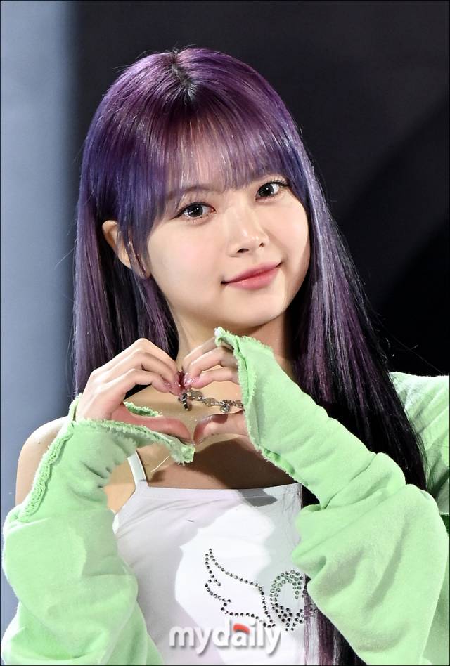 그룹 르세라핌 홍은채 / 마이데일리