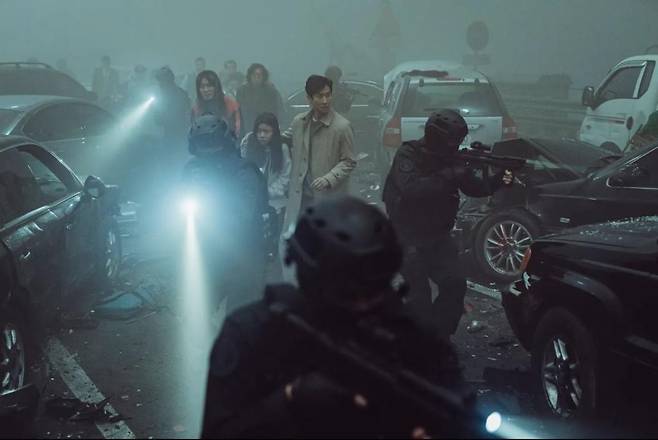 배우 이선균의 유작인 영화 ‘탈출: 프로젝트 사일런스’는 올해 공개를 목표로 최근 개봉 준비에 착수했다. 사진제공｜CJ ENM