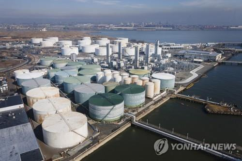 미국 원유 저장 시설 [EPA 연합뉴스 자료사진]
