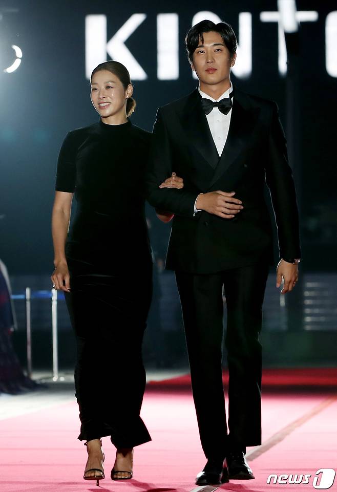 배우 장신영, 강경준 부부 ⓒ News1 권현진 기자