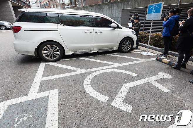 장애인 전용 주차구역. 기사 본문과 사진은 관련없음 ⓒ News1 유승관 기자