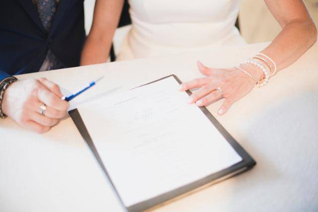 혼인신고. 게티이미지뱅크