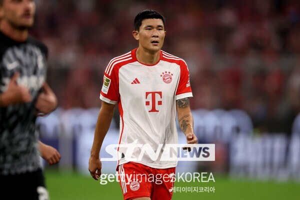 바이에른 뮌헨 센터백 김민재. 아스널과의 유럽축구연맹(UEFA) 챔피언스리그(UCL) 8강 1차전에 선발 출격으로 분위기 반전에 성공할까? 사진┃게티이미지코리아