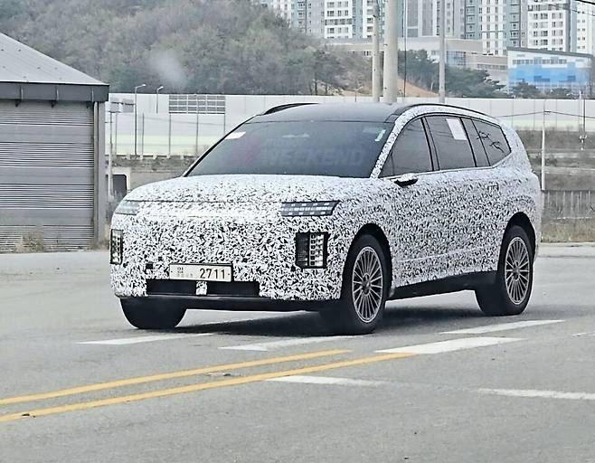 현대차 '아이오닉 9' 테스트카 (출처 : 모터위켄드)