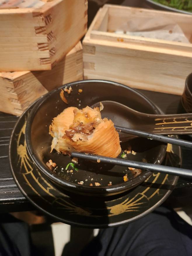 홍콩 맛집 '딤섬 라이브러리'의 와규 비프 퍼프. IS포토