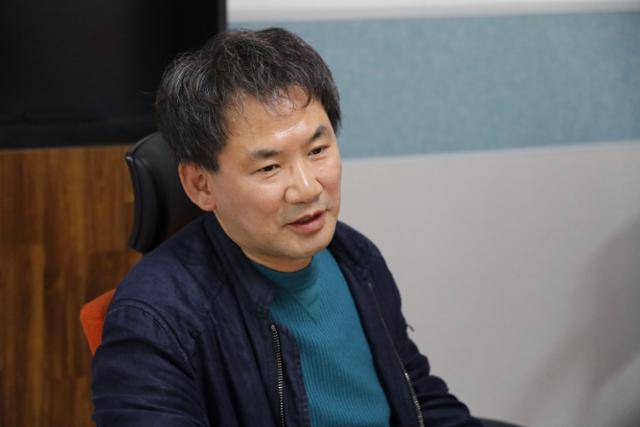 방송작가들이 '나는 솔로' 남규홍 PD의 입장을 규탄하는 성명서를 냈다. ENA 제공