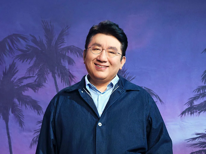 지난해 빌보드 매거진 4월호 커버를 장식한 방시혁 의장. 빌보드 홈페이지