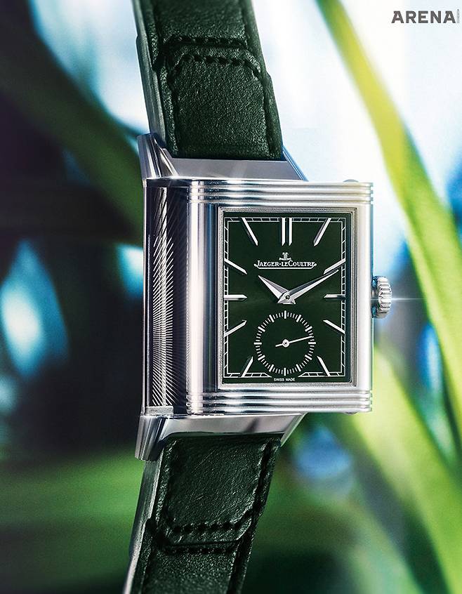 리베르소 트리뷰트 스몰 세컨즈 1530만원.