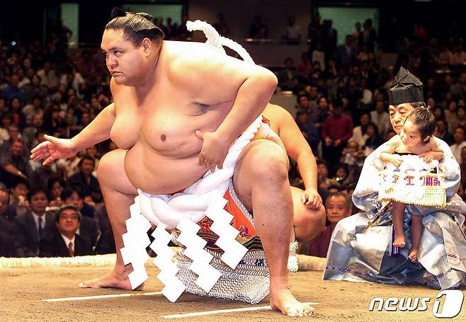 일본 스모 선수 아케보노의 2001년 9월29일 공식 은퇴식에서의 모습 ⓒ AFP=뉴스1