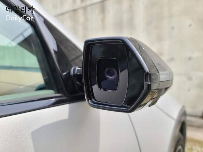 현대차, 더 뉴 아이오닉 5 (디지털 사이드 미러, 카메라)