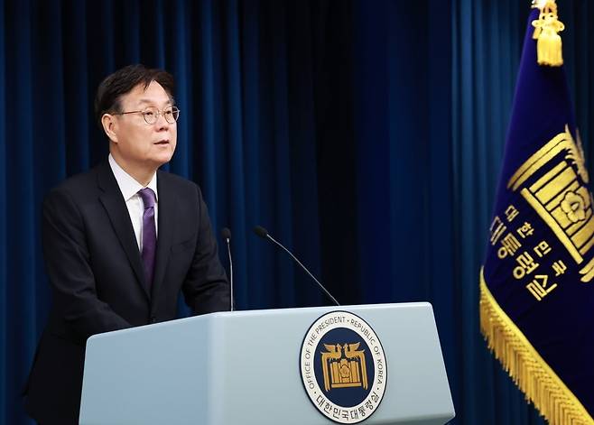 이관섭 대통령 비서실장이 11일 서울 용산 대통령실 청사에서 현안 브리핑을 하고 있다. 사진=연합뉴스