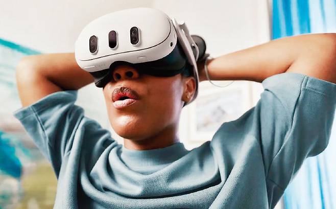 새로운 보안 취약점이 드러난 메타 가상현실(VR) 헤드셋 ‘메타퀘스트’. [메타 제공]