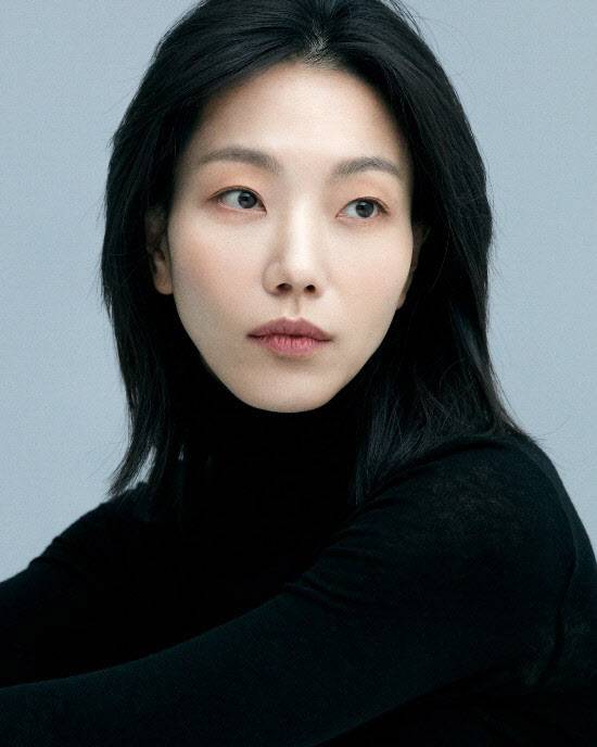 김신록