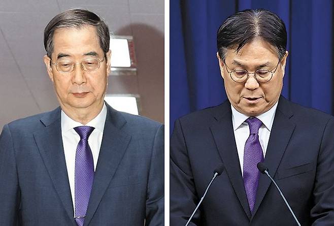국민의힘의 총선 참패 이후 사의를 표명한 한덕수(왼쪽) 국무총리와 이관섭 대통령실 비서실장. /뉴스1·뉴시스