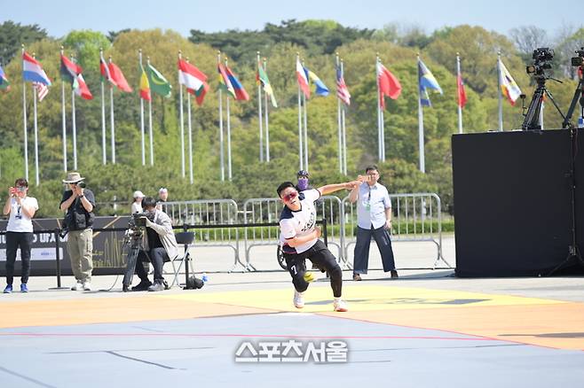 베이스볼5 대표팀 박준서가 타격을 하고 있다. 올림픽공원 | 황혜정 기자 et16@sportsseoul.com