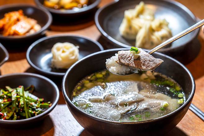서울 강동구 ‘온고식당’의 돼지곰탕. /양수열 영상미디어 기자