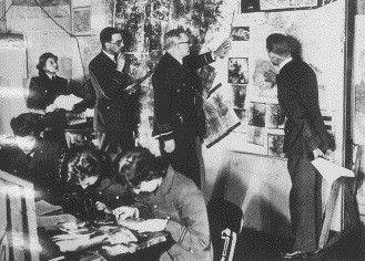 현대 최적화 기술의 원조는 제2차 세계대전 당시 영국군이다. 수학과 통계를 활용해 포탄과 연료를 아끼고 군수를 효율화했다.

전쟁 수행 능력에 있어 수학의 힘을 실감한 영국군은 이후 '작전 연구(Operational Research)'라는 새로운 군사과학 분야를 창시하기에 이른다. [이미지출처=사이언스 다이렉트]