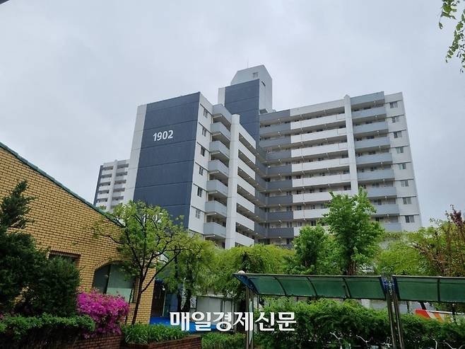 15일 창동·상계 택지개발지구에 속한 서울 도봉구 창동주공19단지 전경. [이희수 기자]