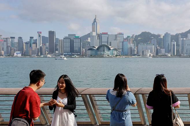 홍콩 최대 번화가 침사추이 모습./로이터 연합뉴스