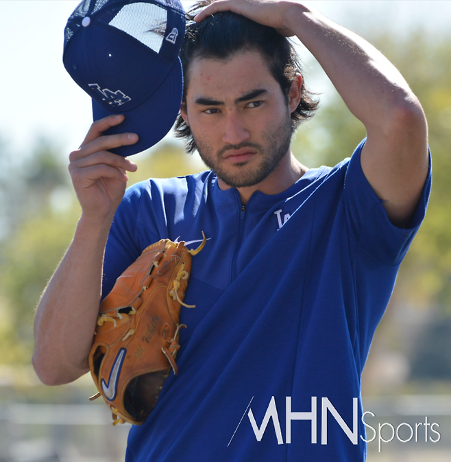 (LA 다저스 시절의 미치 화이트)