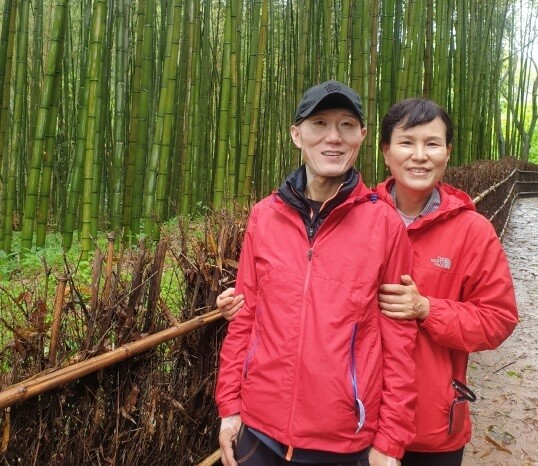 정수연씨(왼쪽)와 아내 김미영씨의 모습. 한국장기조직기증원 제공