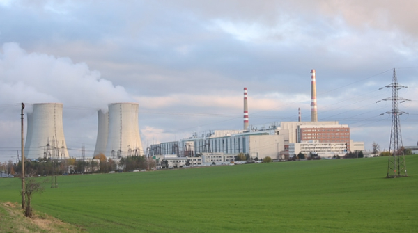 Dukovany Nuclear Power Plant in the Czech Republic. [Courtesy of Korea Hydro & Nuclear Power Co.]