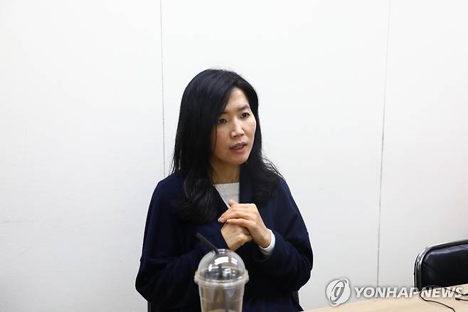 연합뉴스와 인터뷰 중인 윤지영 대표 [촬영 김민수]