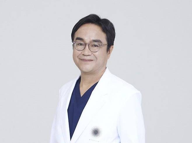 [황정욱의 탈모 백과사전] 탈모는 다 유전인가요?