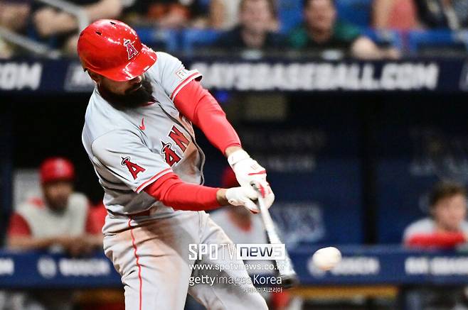 ▲ 잦은 부상에 시달린 렌던은 2억4500만 달러를 받고도 유리몸 오명을 뒤집어썼다